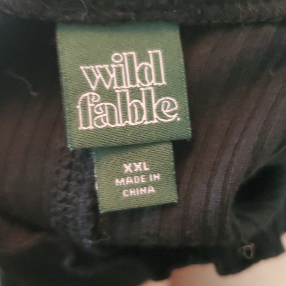 Cropped turtle neck - Picture 2 of 2